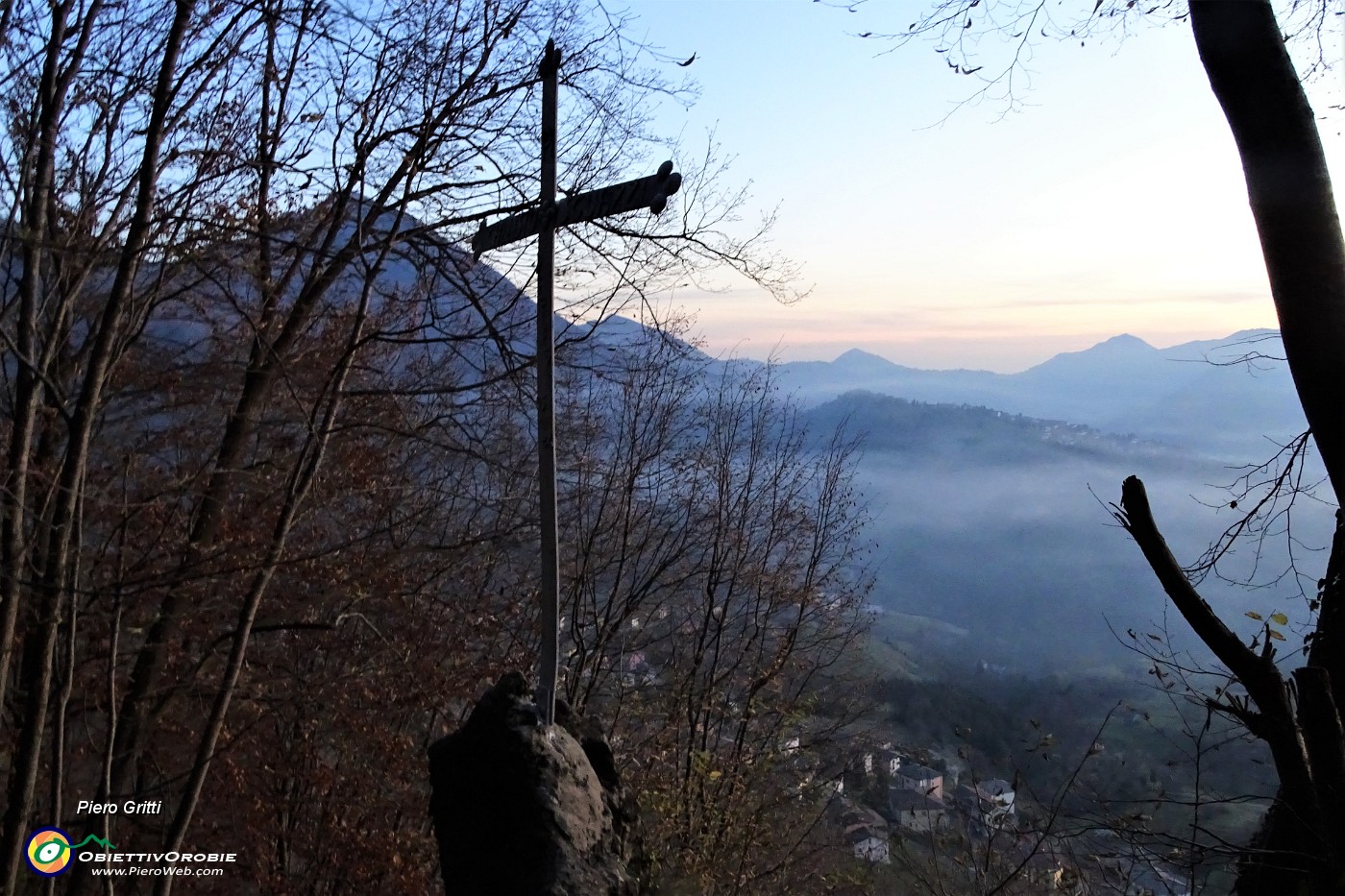 96 La croce in memoria del partigiano Callisto Sguazzi 'Peter' .JPG